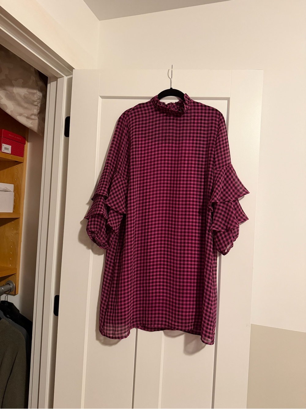 Women's Pink Plaid Ruffle-Sleeve Shift Dress